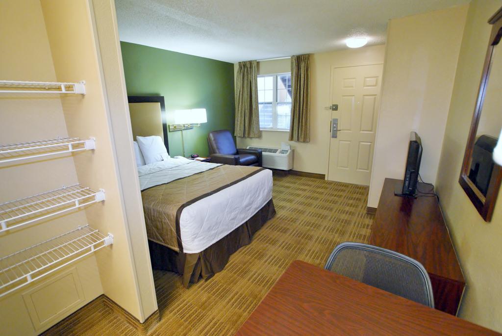 Extended Stay America Select Suites - Newport News - Oyster Point Ngoại thất bức ảnh